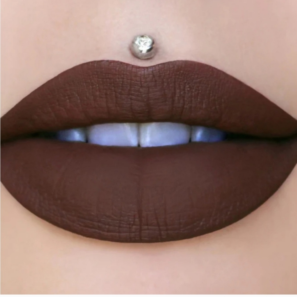 NWT Jeffree Star Velour Liquid Lipstick - Dominatrix